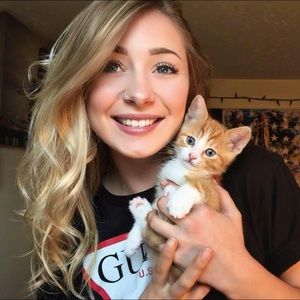 Meet your Posher, Ashlyn